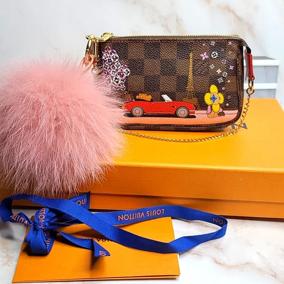 Louis Vuitton accessories mini pochette holiday 2019 Paris limited editi…