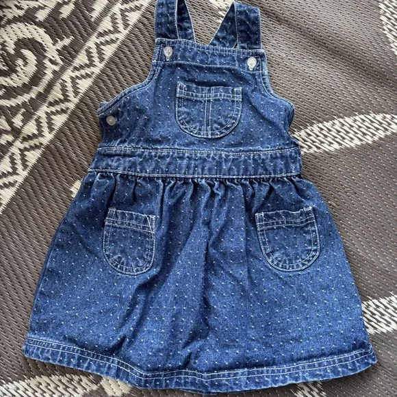 EUC Vintage Toddler Girl 2T Denim Jumper Dress Overalls Dress Beautiful‎