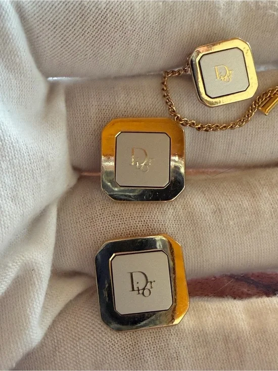 Rare Christian Dior Monsieur Gold and Cream Square Logo Cufflinks Set w tie pin