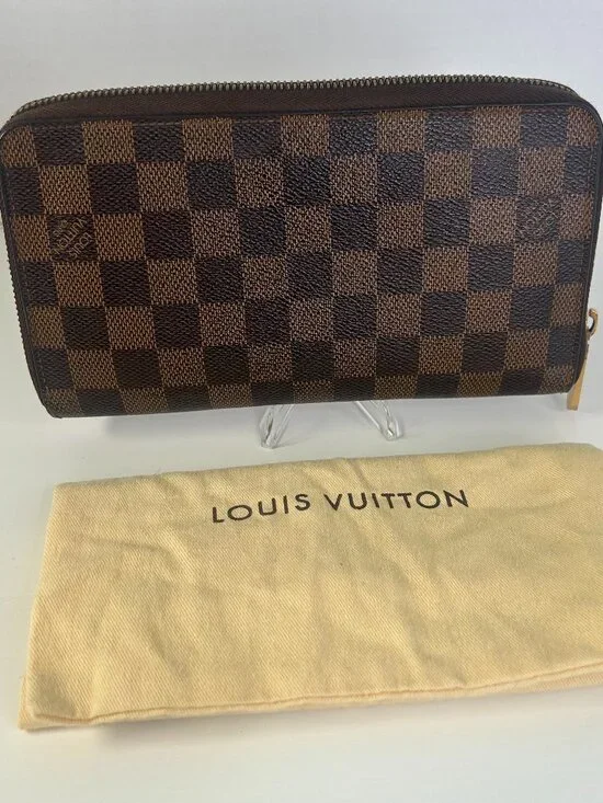 Authentic Louis Vuitton Damier Ebene Zip Around Organizer Wallet