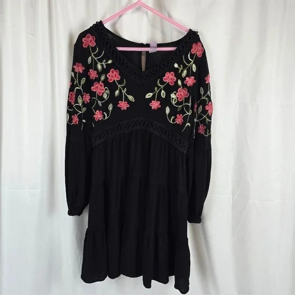 Francesca's Franki Sweetheart Black Floral Embroidered Babydoll Dress Girls YTH8
