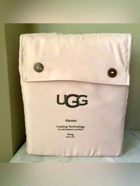 NWT UGG Haven Cooling Technology all Season Comfort 