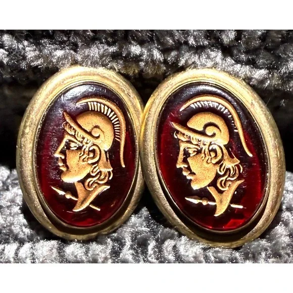 Vintage Roman Centurion Soldier Red Stone w/Gold Toned Wrap Cuff Links
