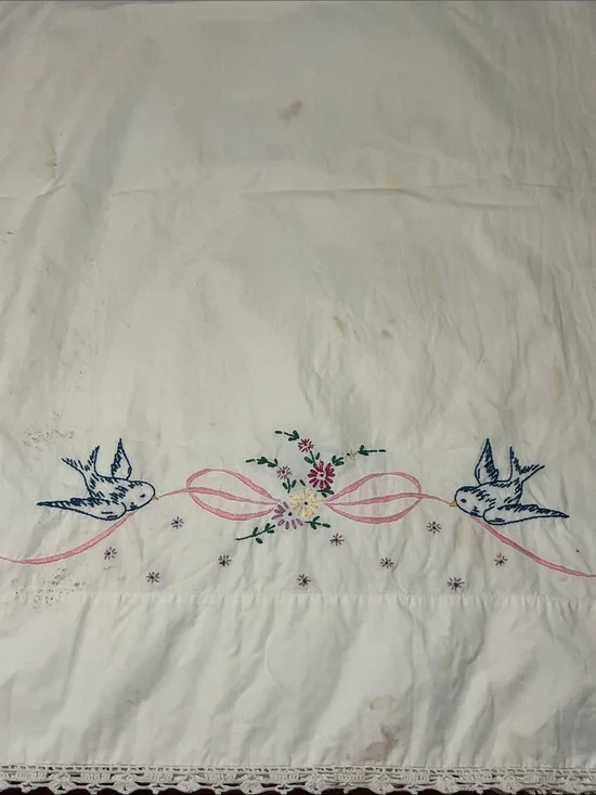 VTG-Hand-embroidered-Queen Pillowcases, Bluebirds,Ribbon & Floral Motif-Crochet