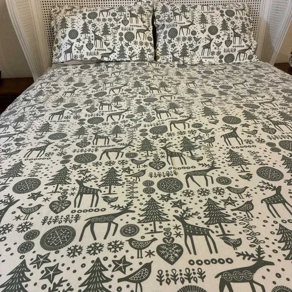 Garnet Hill Flannel Holiday Nordic Forest Queen Sheet Flat & 2 Pillow Cases