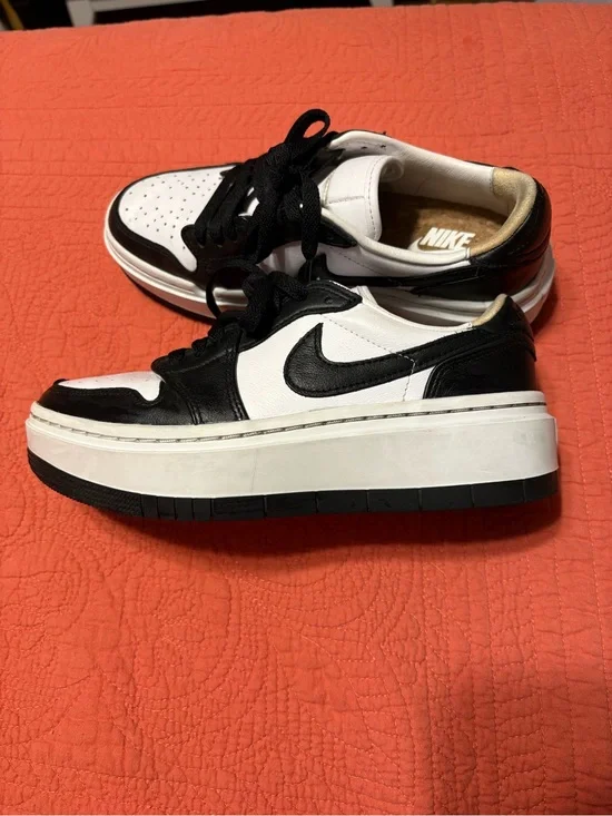Nike White and Black Platform Low-Top Sneakers