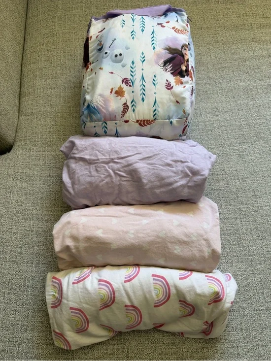 Crib/Toddler Bedding Disney Frozen Set & 3 Fitted Sheets