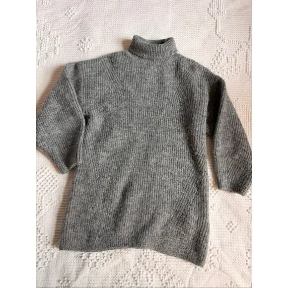Zara‎ Kids Gray Turtleneck Sweater Dress 2T/3T