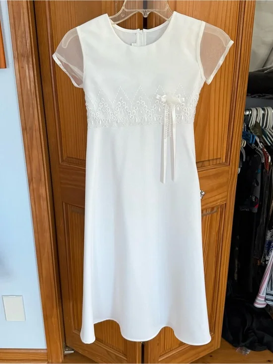 Flower Girl Dress Size 10 Short Sleeve Bonnie Jean White First Communion Outfit