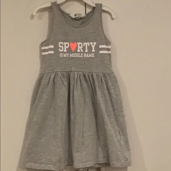 Sporty short sleeve dress