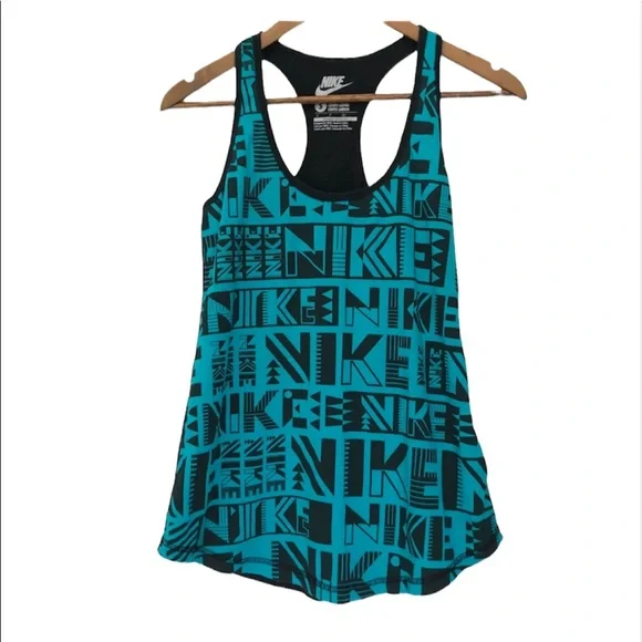 Nike racerback workout tank top
