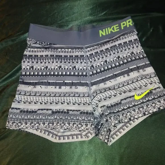 Nike Pro Dri-FIT 3