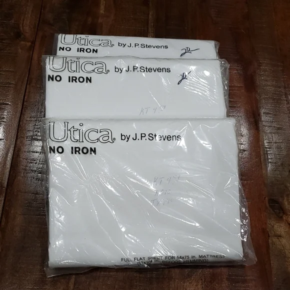 Vintage Utica White No Iron Flat Sheets Set Of 3