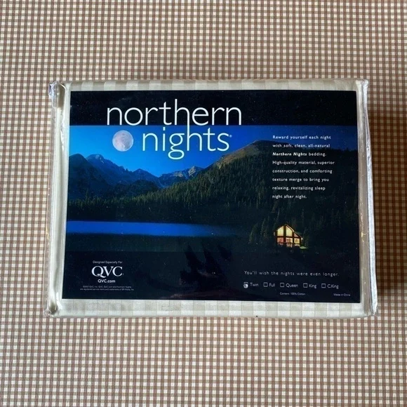 Northern Nights 100% cotton Ecru twin sheet set. NEW. Unopened‎