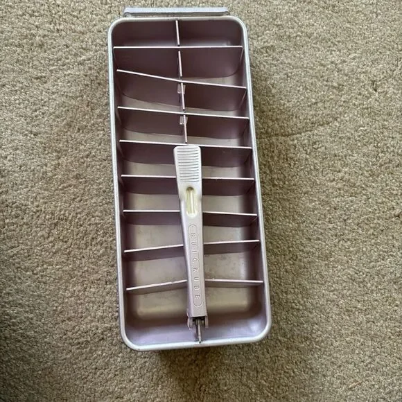 Frigidaire Quickube Vintage Ice Cube Tray