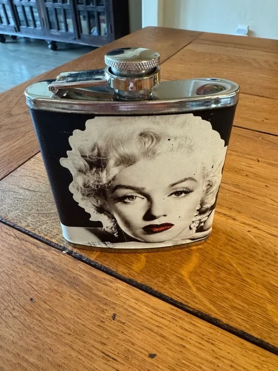 Marilyn Monroe 1985 Radio Day's 6oz Flask.