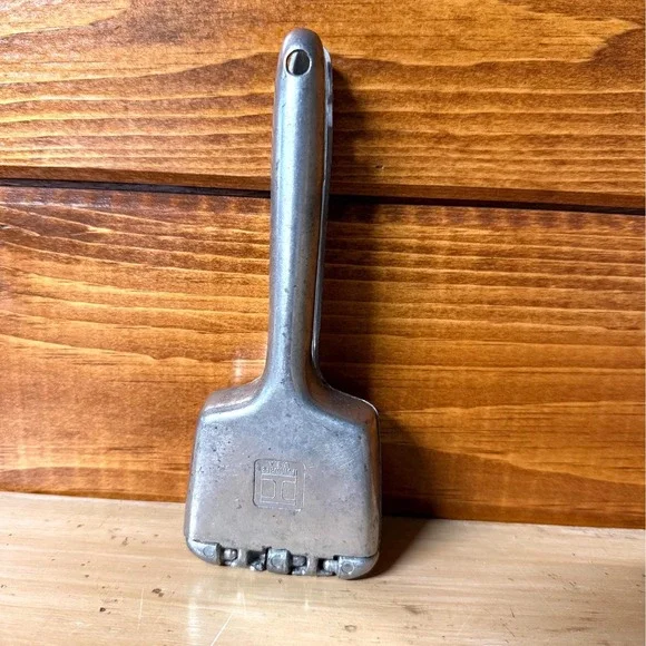 Vintage Irvinware Aluminum Ice Crusher | 1960s Bar Tool