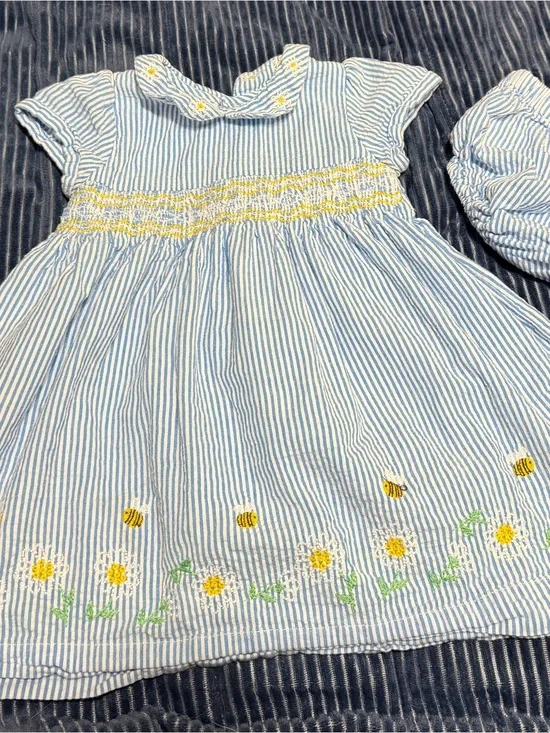 3-6m Baby Blue Stripe Smocked Dress with Bee Embroidery