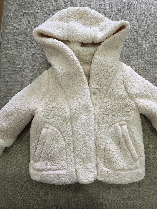 Cat & Jack Cream Plush Sherpa Hooded Puffer Jacket