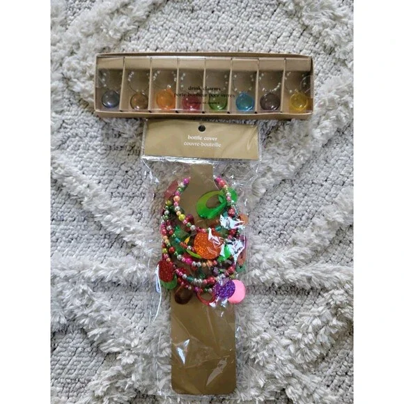 Pier 1 Imports Beaded Drink Charms And Beaded Bottle Cover NWT