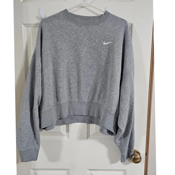 Nike Sportswear Essential Womens Fleece Crop Crewneck Grey CK0168-063 Size M