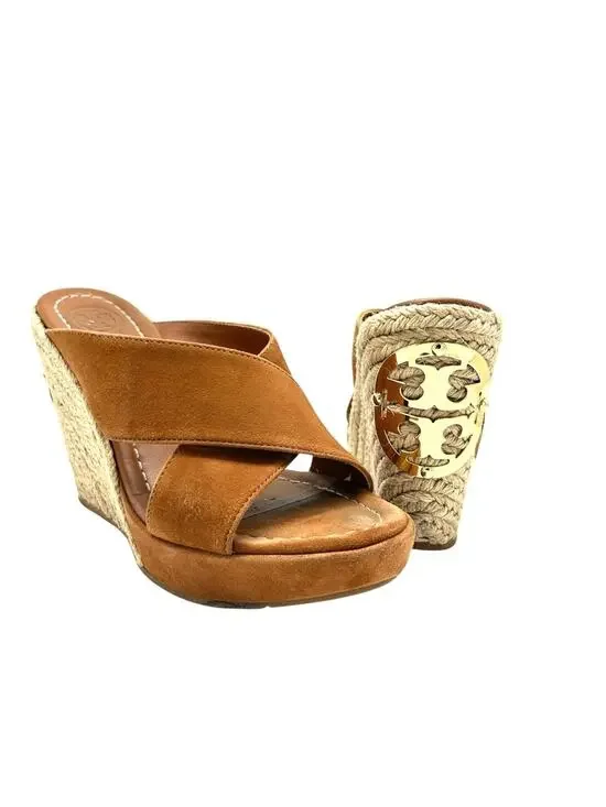 Tory Burch Bailey Sandals Caramel Suede Upper Espadrille Wedge Size 7 Gold Logo