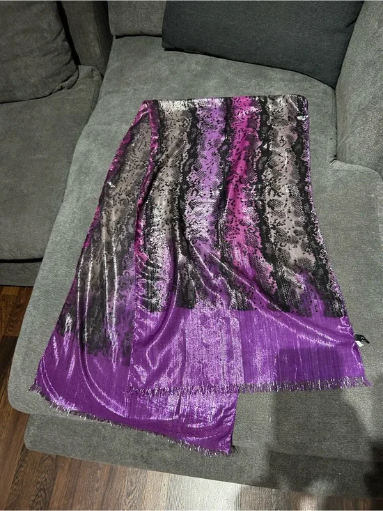 Vintage Apt. 9 Purple/ Black Patterned Women's Scarf/Wrap/Pashmina-metallic
