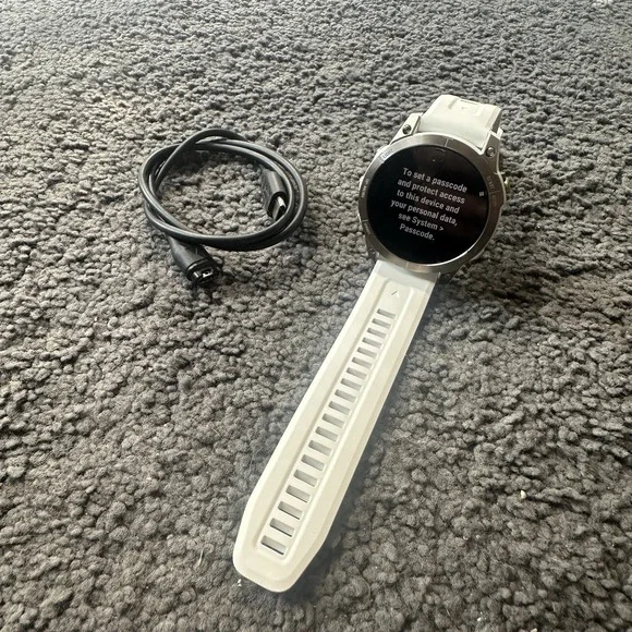 Garmin Epix Gen 2 Sapphire Edition (White Titanium) 41mm Bezel MINT + CHARGE