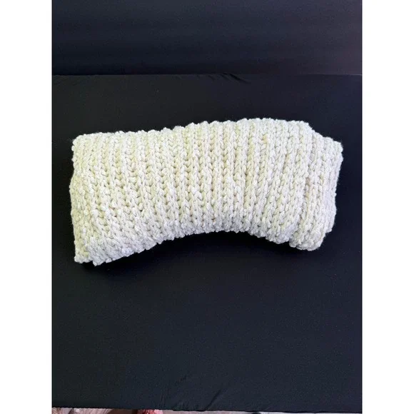 Chunky Knit Infinity Scarf OS Cream Ivory Winter Warm Soft Cozy Boho Minimalist