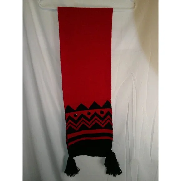Rare Vintage Gitano Red Scarf Knit‎ Winter Warm Tassels Geometric Pattern