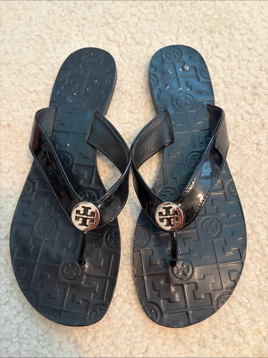 Tory Burch Black Patent Logo Thong Sandals size 9