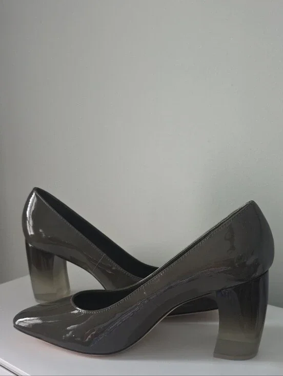 Tory Burch Banana Heel Pumps-Moss Spongy