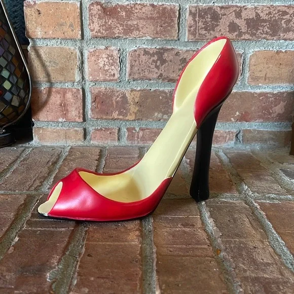 NIB Blush Pumped Up Red Heel Wine Bottle Holder